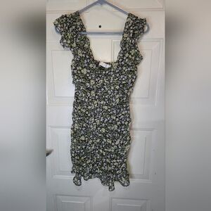 ASTR The‎ Label Floral Rouched Dress Size X-Small